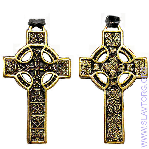 Кельтский Крест (9-11 века) Кельты
Лакированная латунь. В комплекте с амулетом: шнурок чёрного цвета; аккуратная картонная упаковка.
Сильный оберег.