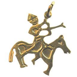 Подвеска с изображением лучника Славяне
латунь

На подвеске изображён лучник – символ мужественности, воинской чести и отваги.
